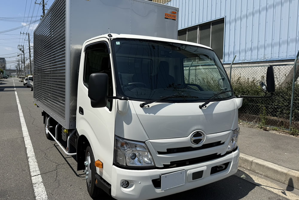 中古トラック・大型車両の販売